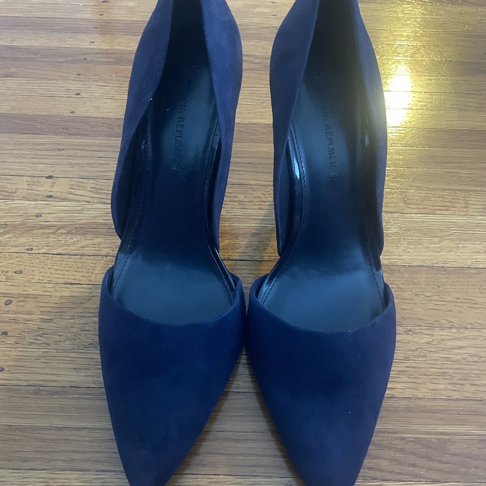 banana Republic heels